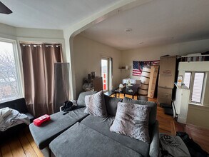 53 Lawn St, Unit 53 Lawn St. #2 in Boston, MA - Building Photo - Building Photo