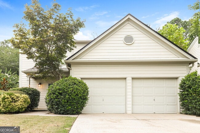 property at 1033 Dunedin Trail