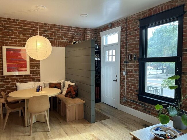 2802 York St in Denver, CO - Building Photo - Building Photo