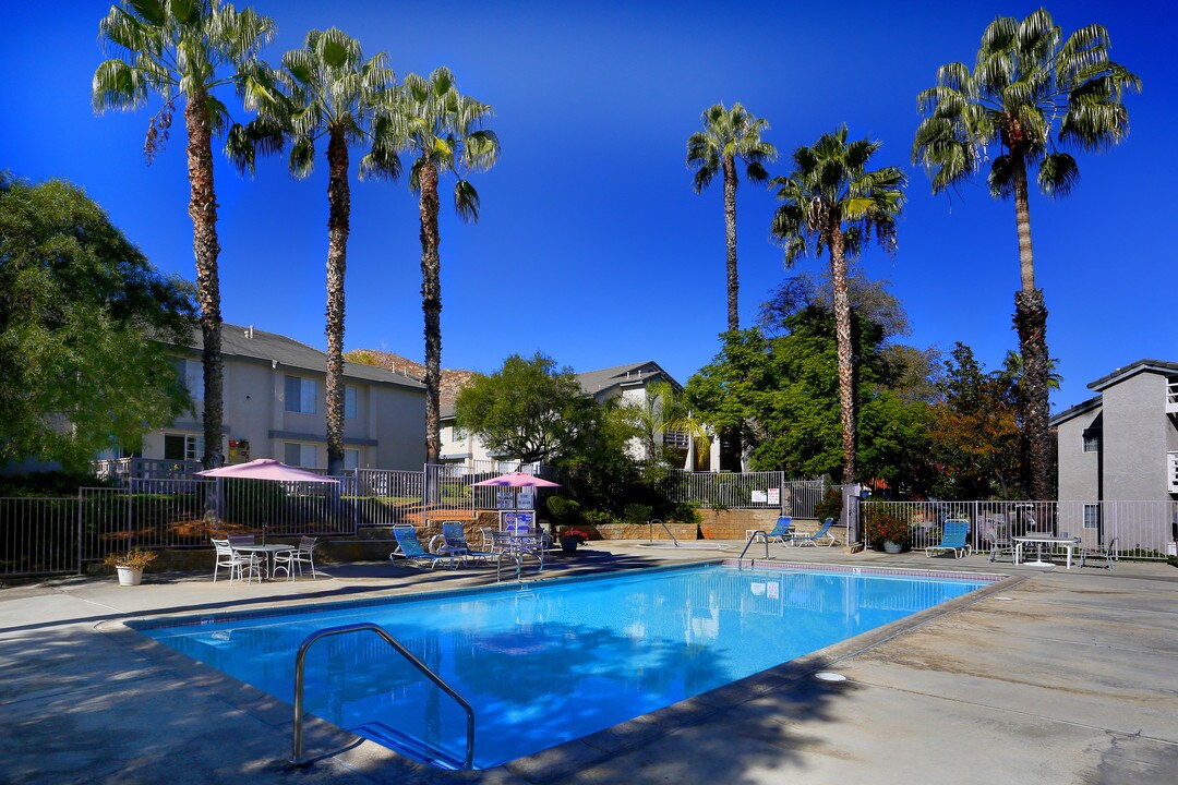 Arbor Apartments in Moreno Valley, CA - Building Photo