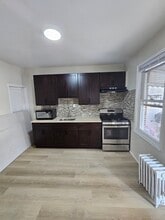 8905 215th St, Unit FL 1 in Queens Village, NY - Building Photo - Building Photo