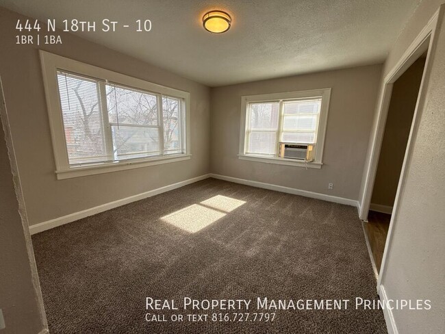 property at 444 N 18th St