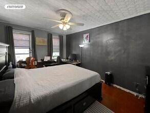 758 10th Ave in New York, NY - Building Photo - Building Photo