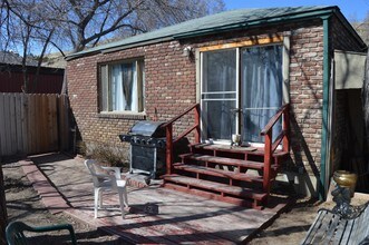 Reno Motel-Jacpine Motel in Reno, NV - Building Photo - Building Photo