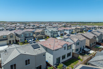 Folsom Ranch in Folsom, CA - Building Photo - Building Photo