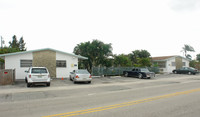 210 S Broadway in Lantana, FL - Foto de edificio - Building Photo