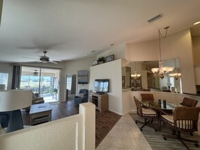 3638 Lakewood Blvd in North Port, FL - Building Photo - Building Photo