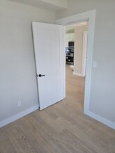 4305 Ave S, Unit B in Galveston, TX - Foto de edificio - Building Photo