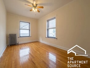 4914 N Hoyne Ave, Unit N3 in Chicago, IL - Building Photo - Building Photo
