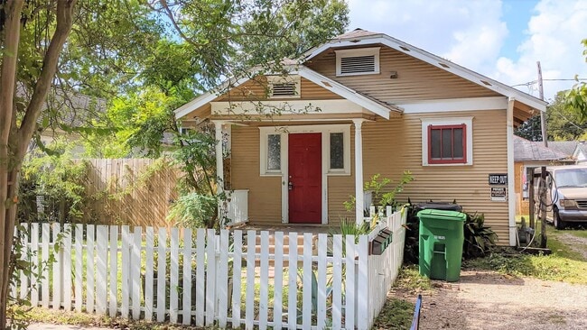 property at 1109 Walton St