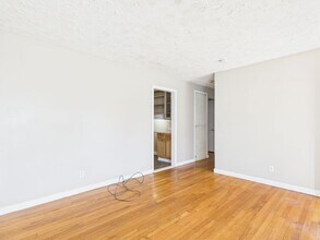 2010 Cleary Rd in Richmond, VA - Building Photo - Building Photo