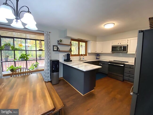 property at 8624 Valley Dr