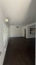 2000 SW 13th Ct in Miami, FL - Building Photo - Building Photo