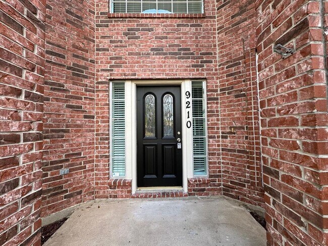 9210 Memorial Grove Dr in Spring, TX - Building Photo - Building Photo