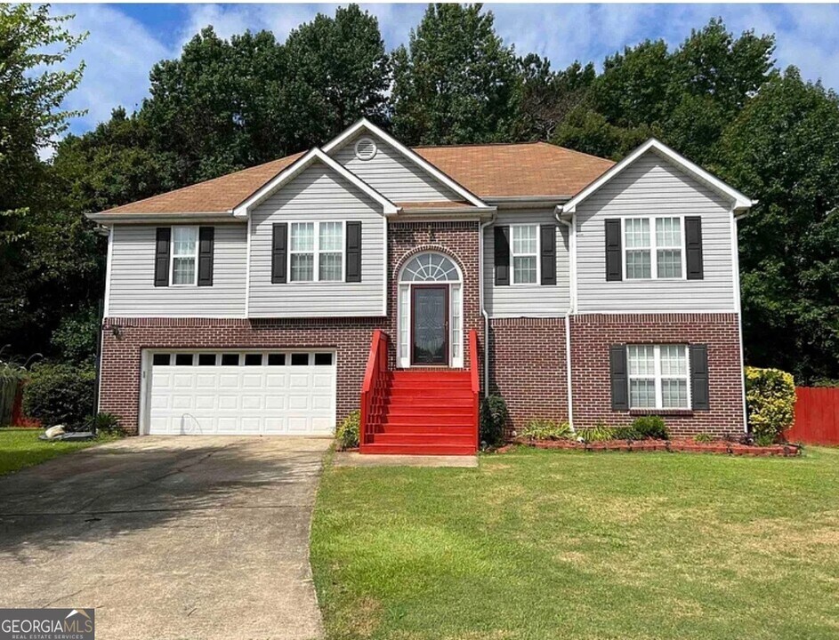 1128 Chateau Terrace in Mcdonough, GA - Foto de edificio
