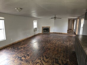 3629 S Rayburn Dr in Nacogdoches, TX - Building Photo - Building Photo