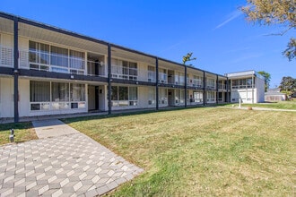 Altitude Apartments East in Royal Oak, MI - Building Photo - Building Photo