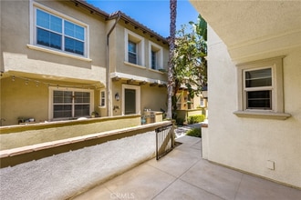 544 S Casita St in Anaheim, CA - Building Photo - Building Photo