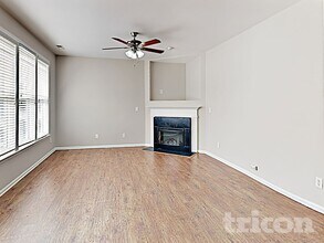 376 Collinsworth Dr in Clayton, NC - Building Photo - Building Photo