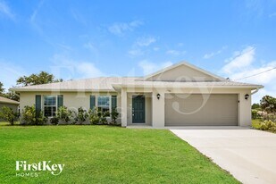 1706 NW 26th St in Cape Coral, FL - Building Photo