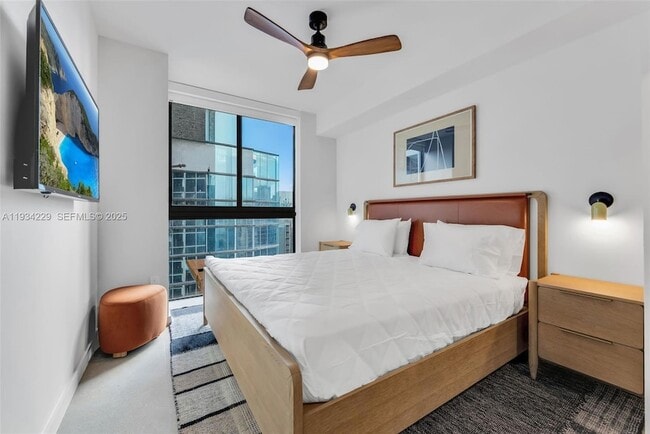 property at 11 NE 6th St