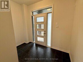 14 Scenic Ridge Gate in Brant, ON - Building Photo - Building Photo