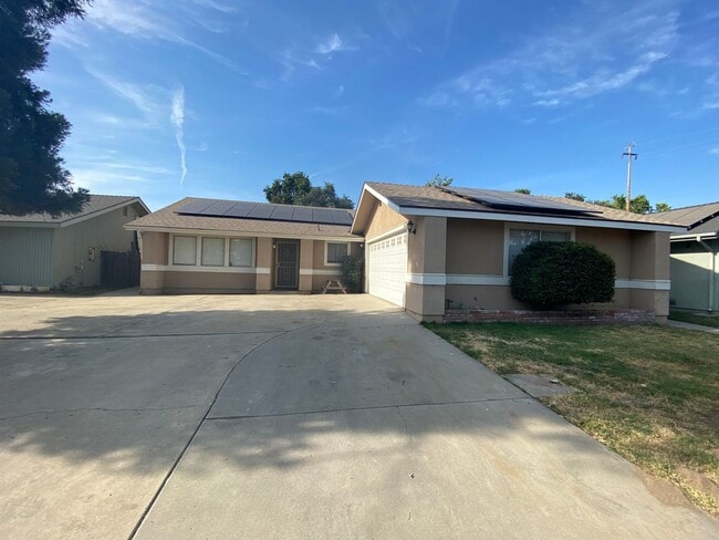 property at 2818 E St Johns Pkwy