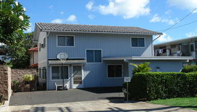 813 Hausten St in Honolulu, HI - Building Photo - Building Photo