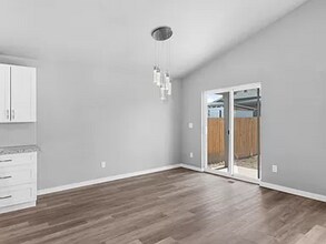 906 E Courtland Ave in Spokane, WA - Building Photo - Building Photo