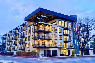 Liberty Duet in Salt Lake City, UT - Foto de edificio - Building Photo