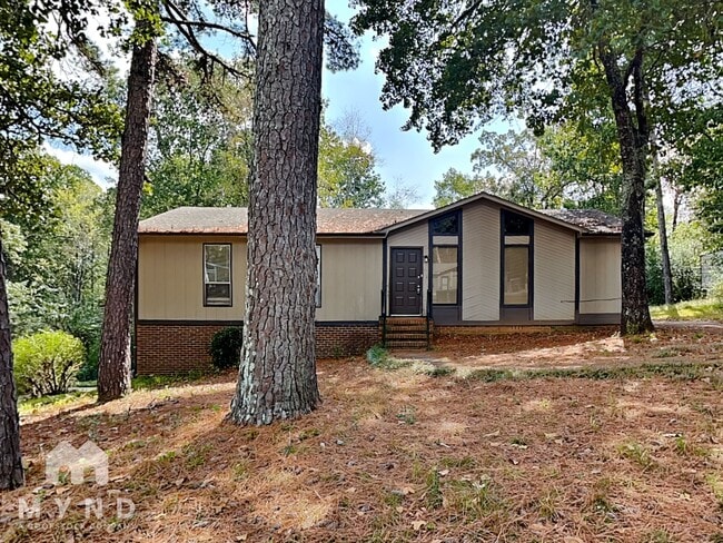 property at 5927 Creekwood Rd