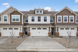 7555 Marin Pkwy in Cumberland, IN - Building Photo