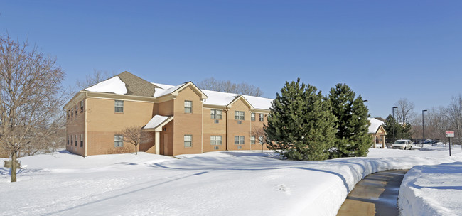 McDonald Senior Apartments in Pontiac, MI - Building Photo - Building Photo