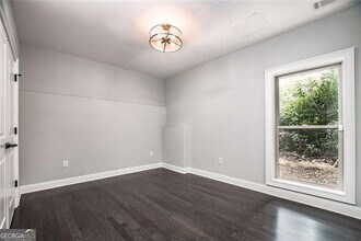 338 7th St NE in Atlanta, GA - Foto de edificio - Building Photo