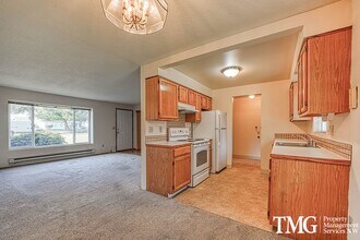 3339 Addy St in Washougal, WA - Building Photo - Building Photo