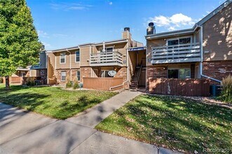 3324 S Ammons St in Lakewood, CO - Building Photo - Building Photo