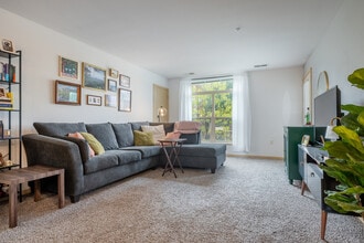 Metro View Apartments in Madison, WI - Foto de edificio - Interior Photo