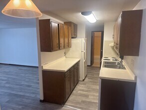 5858 Anthony Pl in Monona, WI - Building Photo - Building Photo