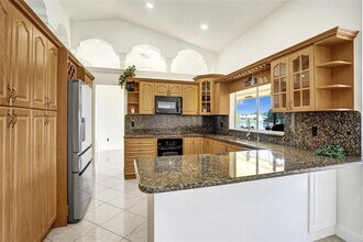 5421 Hawkes Bluff Ave in Davie, FL - Building Photo - Building Photo