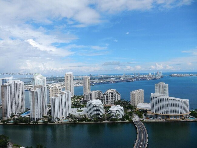 property at 950 Brickell Bay Dr