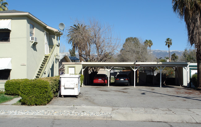 290 W Magnolia Ave in San Bernardino, CA - Building Photo - Building Photo