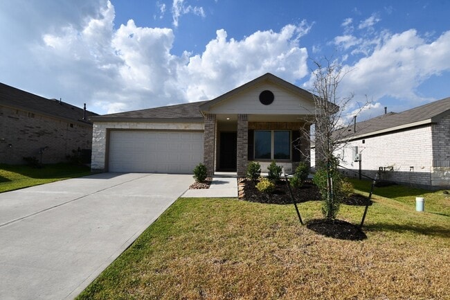 8110 Wollemi Pne Rd in Magnolia, TX - Building Photo - Building Photo