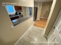 606 Buchanan St NE