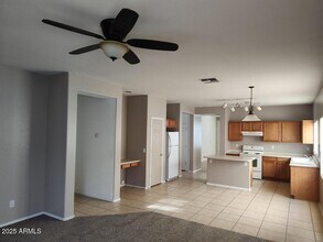 16181 W Gelding Dr in Surprise, AZ - Building Photo - Building Photo