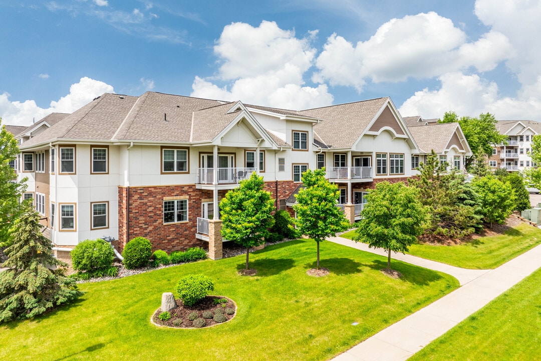 Applewood Pointe of Bloomington in Bloomington, MN - Foto de edificio