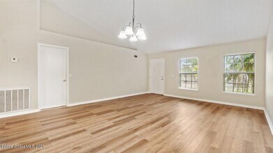 494 Paigo St SE in Palm Bay, FL - Building Photo - Building Photo