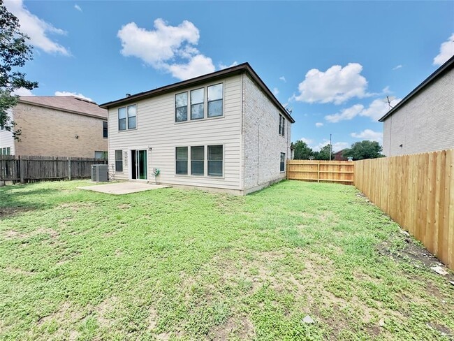 1900 Grassland Dr in Leander, TX - Building Photo - Building Photo