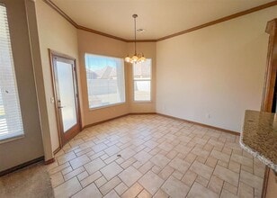 16505 Moorgate Ln in Edmond, OK - Building Photo - Building Photo