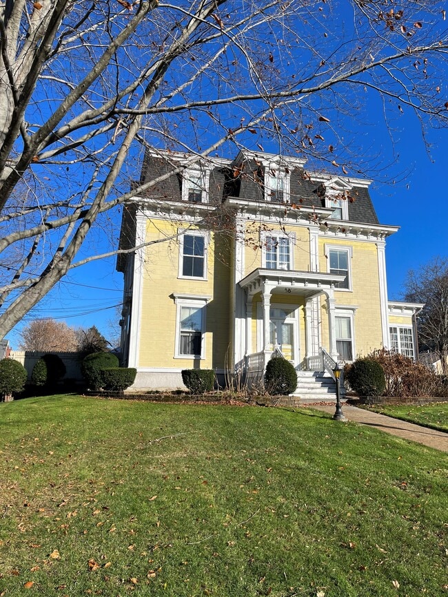 128 Main St Rentals in Andover, MA