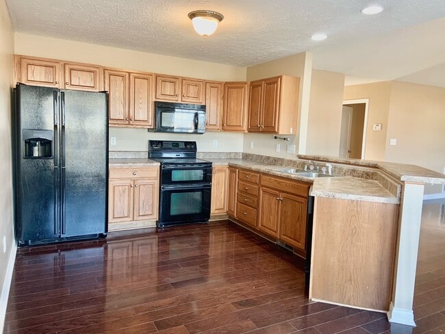 115 Kodiak Ct in Bowling Green, KY - Building Photo - Building Photo